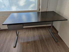 Ikea Fredrik -pöytä, Pöydät ja tuolit, Sisustus ja huonekalut, Salo, Tori.fi Ikea Fredrik -pöytä, Pöydät ja tuolit, Sisustus ja huonekalut, Salo, Tori.fi