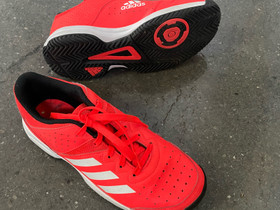 ADIDAS sisäpelikengät koko 38, Pallopelit, Urheilu ja ulkoilu, Lapua, Tori.fi ADIDAS sisäpelikengät koko 38, Pallopelit, Urheilu ja ulkoilu, Lapua, Tori.fi