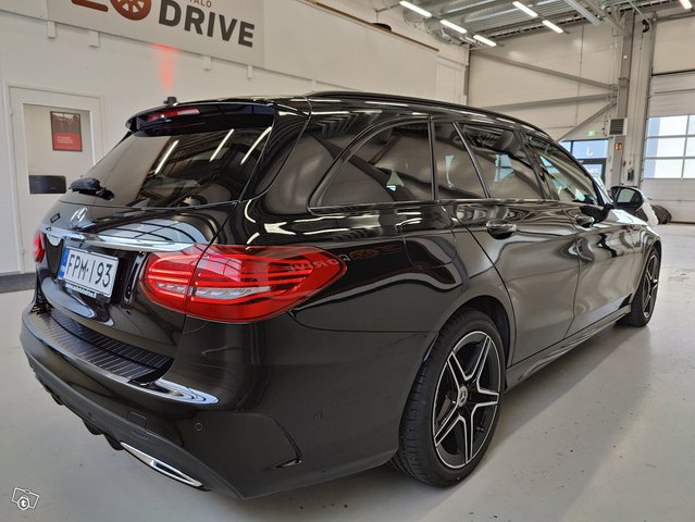 Mercedes-Benz C 6