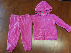 Benetton velour asu 82cm, Lastenvaatteet ja kengät, Mikkeli, Tori.fi Benetton velour asu 82cm, Lastenvaatteet ja kengät, Mikkeli, Tori.fi