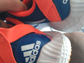 Adidas sisäpelikengät koko 28, Lastenvaatteet ja kengät, Vaasa, Tori.fi Adidas sisäpelikengät koko 28, Lastenvaatteet ja kengät, Vaasa, Tori.fi