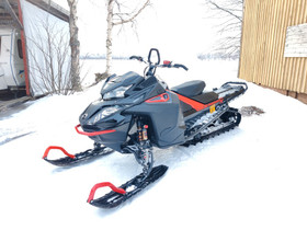 Lynx Boondocker re 3700, Moottorikelkat, Moto, Pello, Tori.fi Lynx Boondocker re 3700, Moottorikelkat, Moto, Pello, Tori.fi