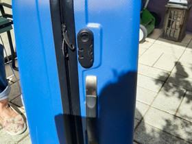 Saxoline suuri matkalaukku, Matkat, risteilyt ja lentoliput, Matkat ja liput, Helsinki, Tori.fi Saxoline suuri matkalaukku, Matkat, risteilyt ja lentoliput, Matkat ja liput, Helsinki, Tori.fi
