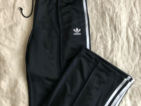 Adidas verkkarit 36, Vaatteet ja kengät, Raasepori, Tori.fi Adidas verkkarit 36, Vaatteet ja kengät, Raasepori, Tori.fi