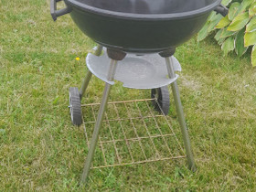 Pallogrilli 43cm, Pihakalusteet ja grillit, Piha ja puutarha, Forssa, Tori.fi Pallogrilli 43cm, Pihakalusteet ja grillit, Piha ja puutarha, Forssa, Tori.fi