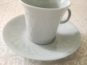 Arabian kahvikuppi ja tassi, Kahvikupit, mukit ja lasit, Keittiötarvikkeet ja astiat, Hämeenlinna, Tori.fi Arabian kahvikuppi ja tassi, Kahvikupit, mukit ja lasit, Keittiötarvikkeet ja astiat, Hämeenlinna, Tori.fi