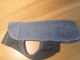 Fleece mantteli, Koirien tarvikkeet, Lemmikkieläimet, Tornio, Tori.fi Fleece mantteli, Koirien tarvikkeet, Lemmikkieläimet, Tornio, Tori.fi