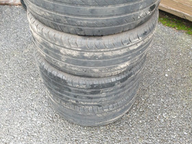 Sunfull 225/45 R 17, Renkaat ja vanteet, Seinäjoki, Tori.fi Sunfull 225/45 R 17, Renkaat ja vanteet, Seinäjoki, Tori.fi
