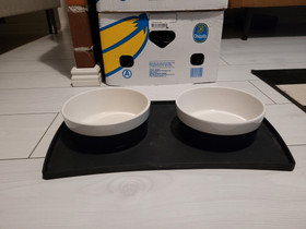 Ruokakupit ja alusta, Koirien tarvikkeet, Lemmikkieläimet, Tampere, Tori.fi Ruokakupit ja alusta, Koirien tarvikkeet, Lemmikkieläimet, Tampere, Tori.fi