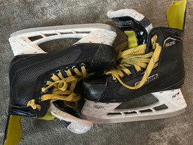 Bauer S25 koko 36, Jääkiekko ja luistelu, Urheilu ja ulkoilu, Helsinki, Tori.fi Bauer S25 koko 36, Jääkiekko ja luistelu, Urheilu ja ulkoilu, Helsinki, Tori.fi
