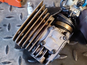 Husqvarna 346 sylinteri, Työkalut, tikkaat ja laitteet, Rakennustarvikkeet ja työkalut, Kajaani, Tori.fi Husqvarna 346 sylinteri, Työkalut, tikkaat ja laitteet, Rakennustarvikkeet ja työkalut, Kajaani, Tori.fi
