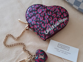 Louis Vuitton Limited Edition, Laukut ja hatut, Asusteet ja kellot, Seinäjoki, Tori.fi Louis Vuitton Limited Edition, Laukut ja hatut, Asusteet ja kellot, Seinäjoki, Tori.fi