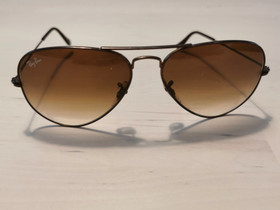 Ray Ban aviator aurinkolasit, Muut asusteet, Asusteet ja kellot, Joensuu, Tori.fi Ray Ban aviator aurinkolasit, Muut asusteet, Asusteet ja kellot, Joensuu, Tori.fi