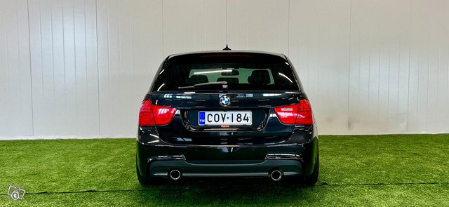 BMW 335 8