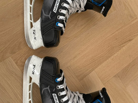 Bauer Nexus N6000 luistimet (koko 35), Jääkiekko ja luistelu, Urheilu ja ulkoilu, Helsinki, Tori.fi Bauer Nexus N6000 luistimet (koko 35), Jääkiekko ja luistelu, Urheilu ja ulkoilu, Helsinki, Tori.fi