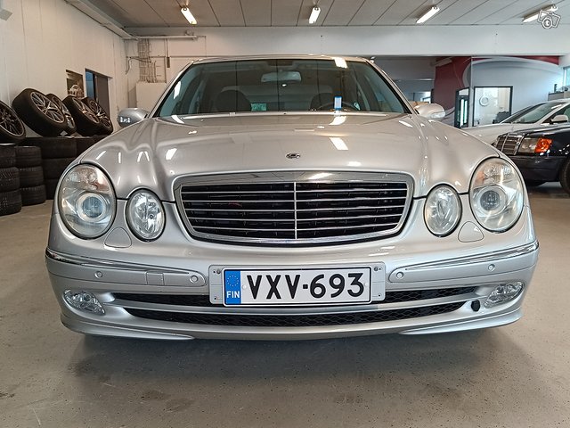 Mercedes-Benz E 6