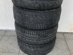 225/55R17 renkaat, Renkaat ja vanteet, Hämeenlinna, Tori.fi 225/55R17 renkaat, Renkaat ja vanteet, Hämeenlinna, Tori.fi
