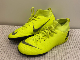 Nike Mercurial futsal-kengät koko 36, Jalkapallo, Urheilu ja ulkoilu, Helsinki, Tori.fi Nike Mercurial futsal-kengät koko 36, Jalkapallo, Urheilu ja ulkoilu, Helsinki, Tori.fi