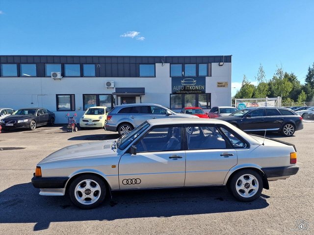 Audi 80 2