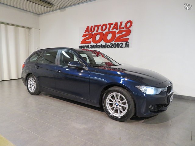 BMW 320
