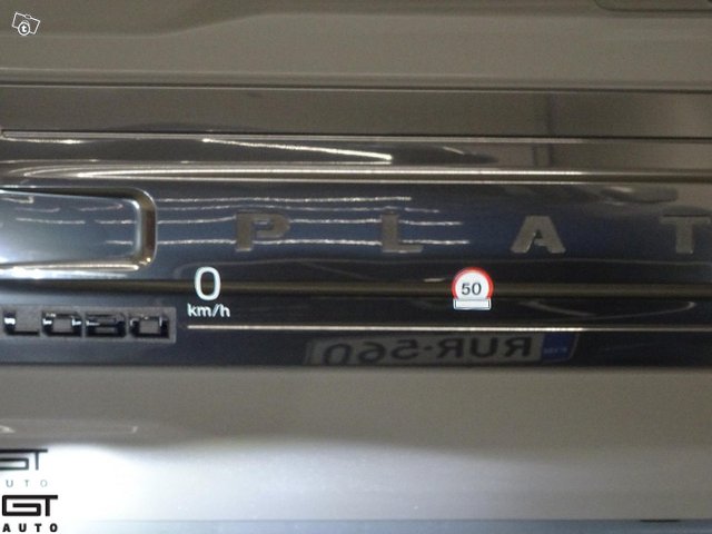 Volvo XC90 22