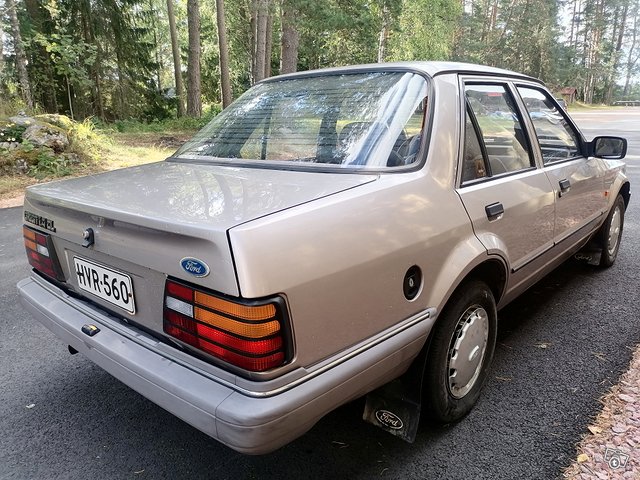 Ford Orion 6