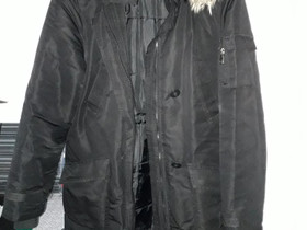 Parka takki, Vaatteet ja kengät, Lapua, Tori.fi Parka takki, Vaatteet ja kengät, Lapua, Tori.fi