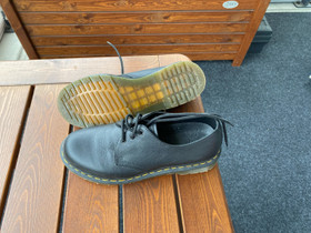 DR MARTENS lyhytvartiset kengät, Vaatteet ja kengät, Tampere, Tori.fi DR MARTENS lyhytvartiset kengät, Vaatteet ja kengät, Tampere, Tori.fi