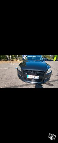 Audi Q7 2