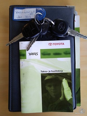 Toyota Yaris Verso 13