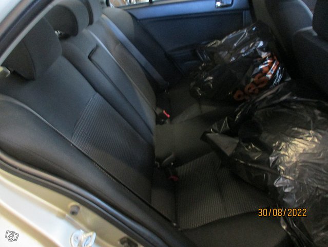 Mitsubishi LANCER 10
