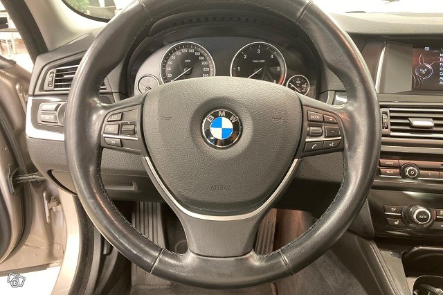 BMW 5-SARJA 14
