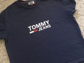 Tommy Hilfiger t-paita, koko S, Vaatteet ja kengät, Kuhmo, Tori.fi Tommy Hilfiger t-paita, koko S, Vaatteet ja kengät, Kuhmo, Tori.fi