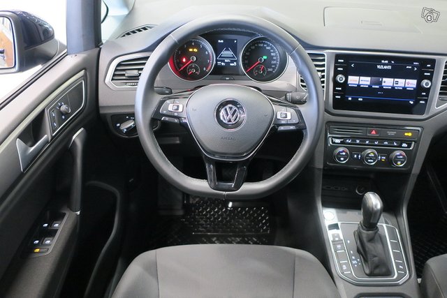 Volkswagen Golf Sportsvan 10