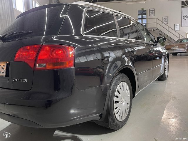 Audi A4 25