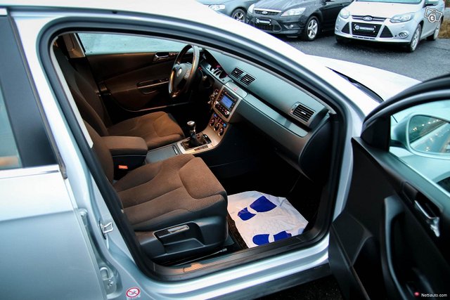 Volkswagen Passat 24
