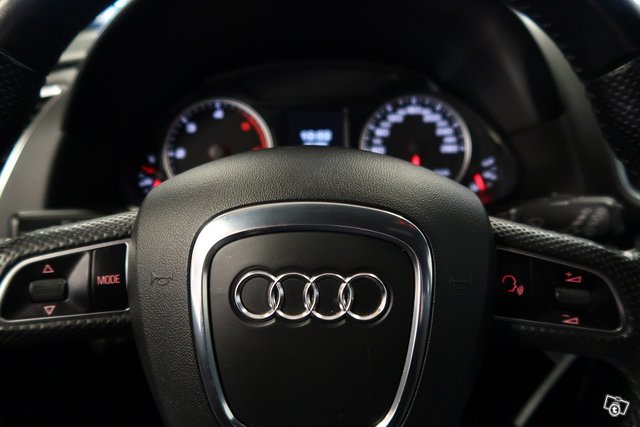 Audi Q5 25
