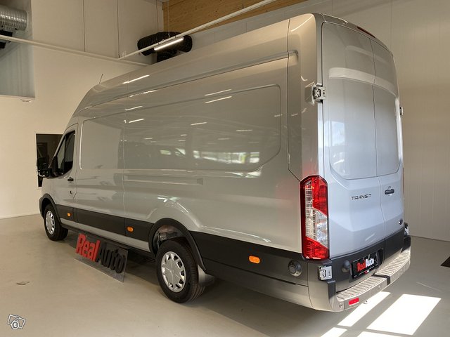 Ford Transit 4