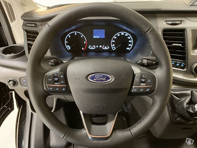 Ford Transit 6