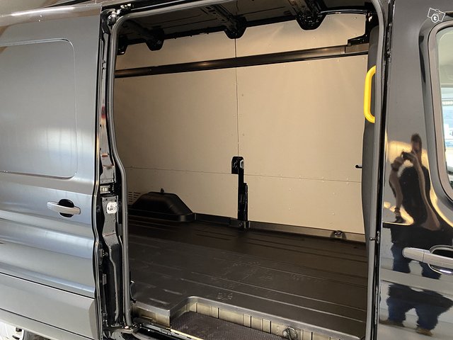 Ford Transit 10