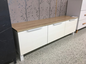 Uusi tv-taso valkoinen/tammi, Hyllyt ja säilytys, Sisustus ja huonekalut, Jyväskylä, Tori.fi Uusi tv-taso valkoinen/tammi, Hyllyt ja säilytys, Sisustus ja huonekalut, Jyväskylä, Tori.fi