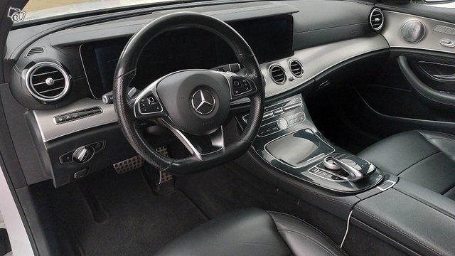 Mercedes-Benz E 20