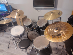 Pearl Target, Rummut, Musiikki ja soittimet, Kaustinen, Tori.fi Pearl Target, Rummut, Musiikki ja soittimet, Kaustinen, Tori.fi