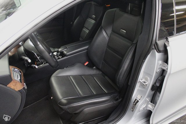 Mercedes-Benz CLS 63 AMG 10