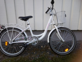 Jupiter tyttöjen pyörä 20" 3-v, Lasten pyörät, Polkupyörät ja pyöräily, Pöytyä, Tori.fi Jupiter tyttöjen pyörä 20" 3-v, Lasten pyörät, Polkupyörät ja pyöräily, Pöytyä, Tori.fi