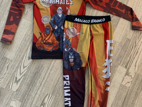 Rashguard ja pantsit 150 cm, Kamppailulajit, Urheilu ja ulkoilu, Pori, Tori.fi Rashguard ja pantsit 150 cm, Kamppailulajit, Urheilu ja ulkoilu, Pori, Tori.fi