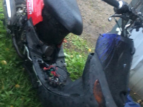 Botiskat ja kymco, Skootterit, Moto, Paltamo, Tori.fi Botiskat ja kymco, Skootterit, Moto, Paltamo, Tori.fi