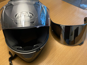 Airoh, valor kypärä, Ajoasut, kengät ja kypärät, Mototarvikkeet ja varaosat, Rovaniemi, Tori.fi Airoh, valor kypärä, Ajoasut, kengät ja kypärät, Mototarvikkeet ja varaosat, Rovaniemi, Tori.fi