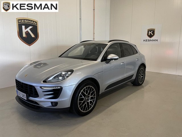 Porsche Macan 2