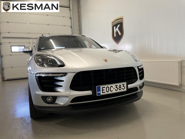 Porsche Macan 9
